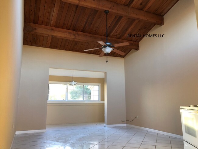 510 Cranes Way, Unit 302 in Altamonte Springs, FL - Building Photo - Building Photo