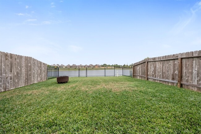 property at 1234 Willow Plains Ln