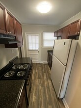 601 Cedar St, Unit 4D in Clinton, SC - Building Photo - Building Photo