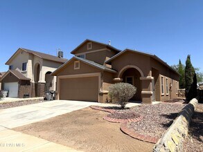 14057 Tierra Delfin Dr in El Paso, TX - Building Photo - Building Photo
