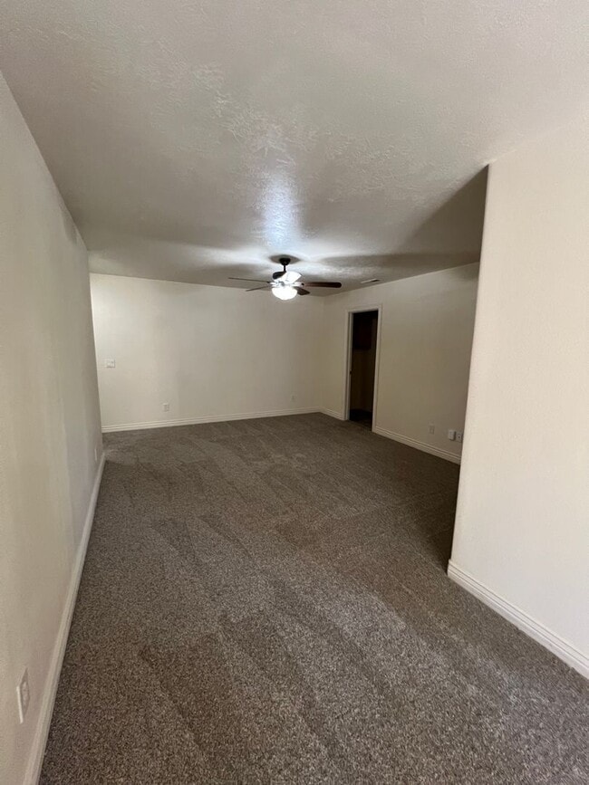 4183-4185 W 75 N in Cedar City, UT - Building Photo - Building Photo