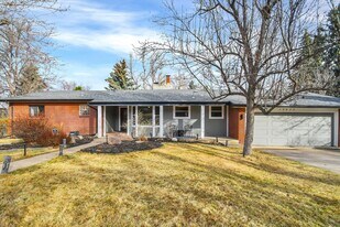 12675 W 15th Pl in Lakewood, CO - Building Photo