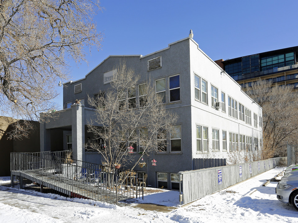 The Beverly Apartments in Colorado Springs, CO - Building Photo