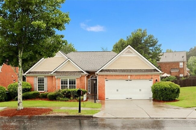 property at 1526 Lechemin Dr