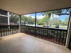 838 NW Fork Rd in Stuart, FL - Building Photo - Building Photo
