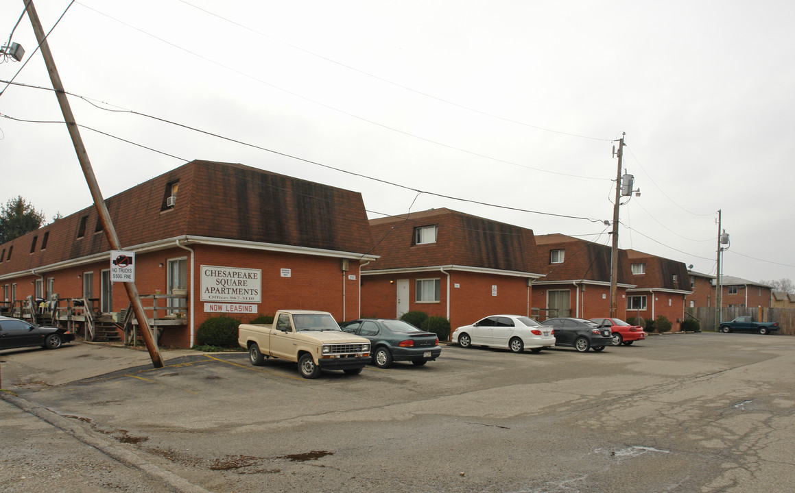 Chesapeake Square in Chesapeake, OH - Foto de edificio