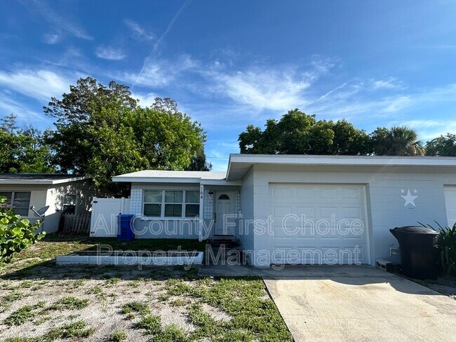184 38th Ave SE in St. Petersburg, FL - Building Photo - Building Photo