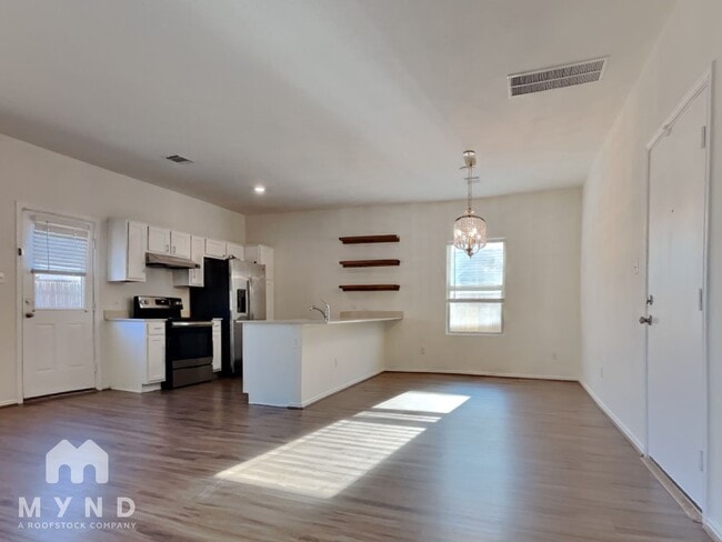 182 Vulcan Dr in Jarrell, TX - Building Photo - Building Photo