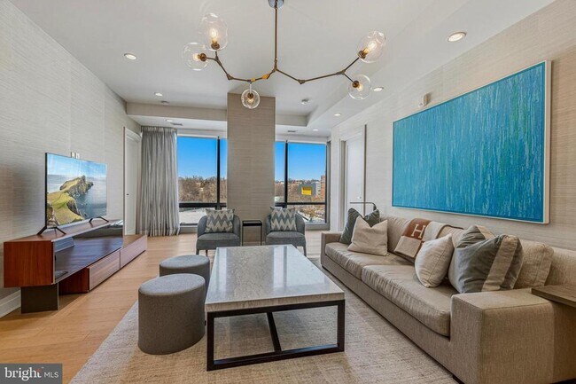 2501 M St NW in Washington, DC - Building Photo - Building Photo