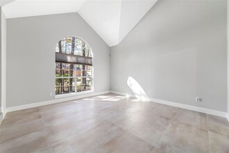 183 N Village Knoll Cir in Spring, TX - Building Photo - Building Photo