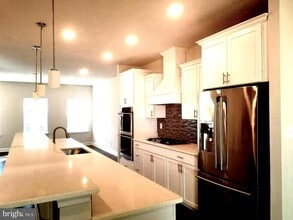 1014 Bluebells Rd in Gambrills, MD - Building Photo - Building Photo