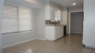 2308 Warwick Ct in Bedford, TX - Building Photo - Building Photo