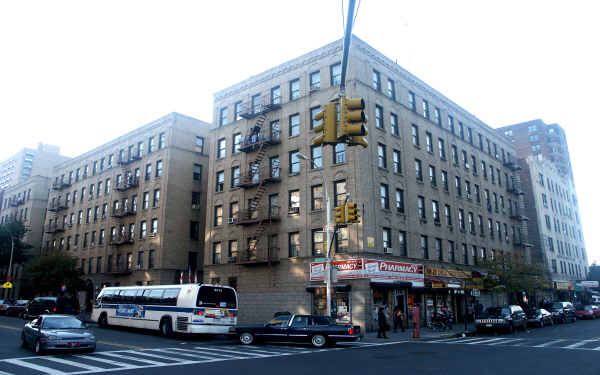 1711 Morris Ave in Bronx, NY - Building Photo - Building Photo