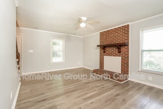 3816 Clay St in Greensboro, NC - Building Photo - Building Photo