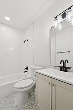 614 W Heard St in Cleburne, TX - Building Photo - Building Photo