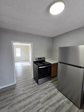 401 Farrington Ave in Walthill, NE - Building Photo - Building Photo