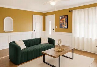 2958 Holcomb Ct in East Point, GA - Building Photo - Building Photo