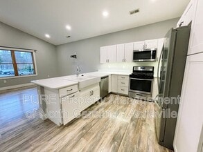 125 Ashwood Rd in Hendersonville, NC - Building Photo - Building Photo