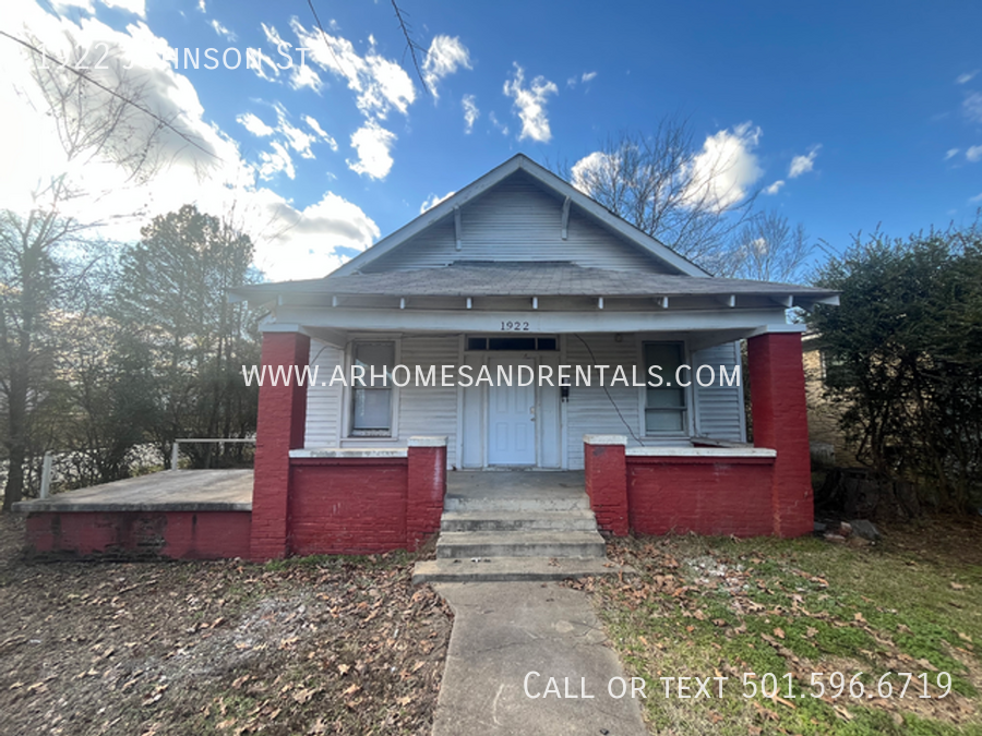 1922 Johnson St in Little Rock, AR - Building Photo