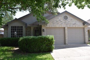 7805 Kincheon Ct in Austin, TX - Building Photo
