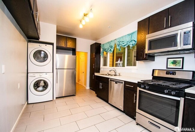 property at 4927 California St