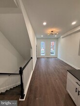 2028 Druid Hill Ave in Baltimore, MD - Foto de edificio - Building Photo