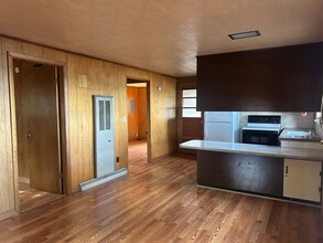 1394 N Huron Rd in Tawas City, MI - Building Photo - Building Photo