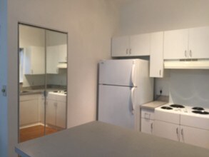 2850 Coconut Ave-Unit -4 in Miami, FL - Building Photo - Building Photo