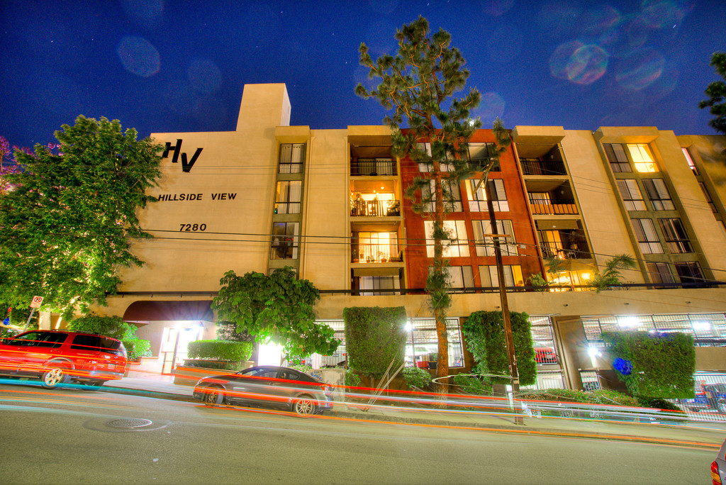 Hillside View in Los Angeles, CA - Building Photo