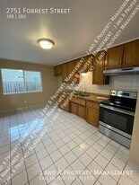 2751 Forrest St in Sacramento, CA - Building Photo