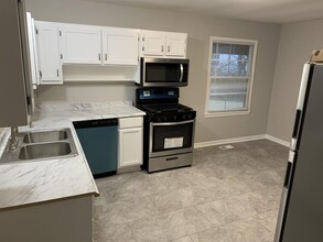 3770 Crosby Dr NW in Atlanta, GA - Building Photo - Building Photo