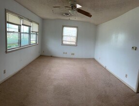 18 Highland Dr in Perry, OK - Building Photo - Building Photo