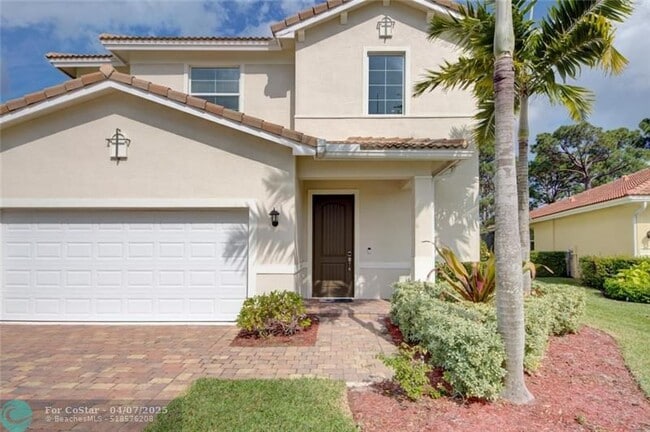 property at 495 NE Abaca Way