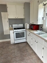 600 McDowell Pl in Elmira, NY - Building Photo - Building Photo