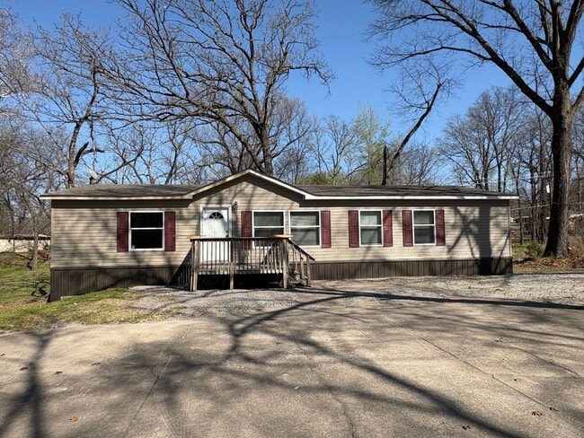 property at 29250 S 563 Rd