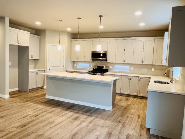 16213 8th Ave E in Spanaway, WA - Building Photo - Building Photo
