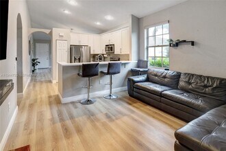 1706 NW 78th Way in Hollywood, FL - Building Photo - Building Photo