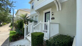 408 Blue Bayou Ln in Winter Springs, FL - Building Photo