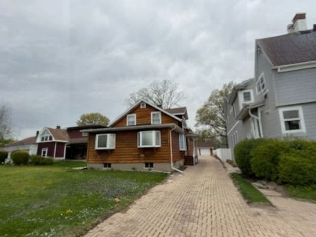 4614 Gilbert Ave in Western Springs, IL - Building Photo - Building Photo