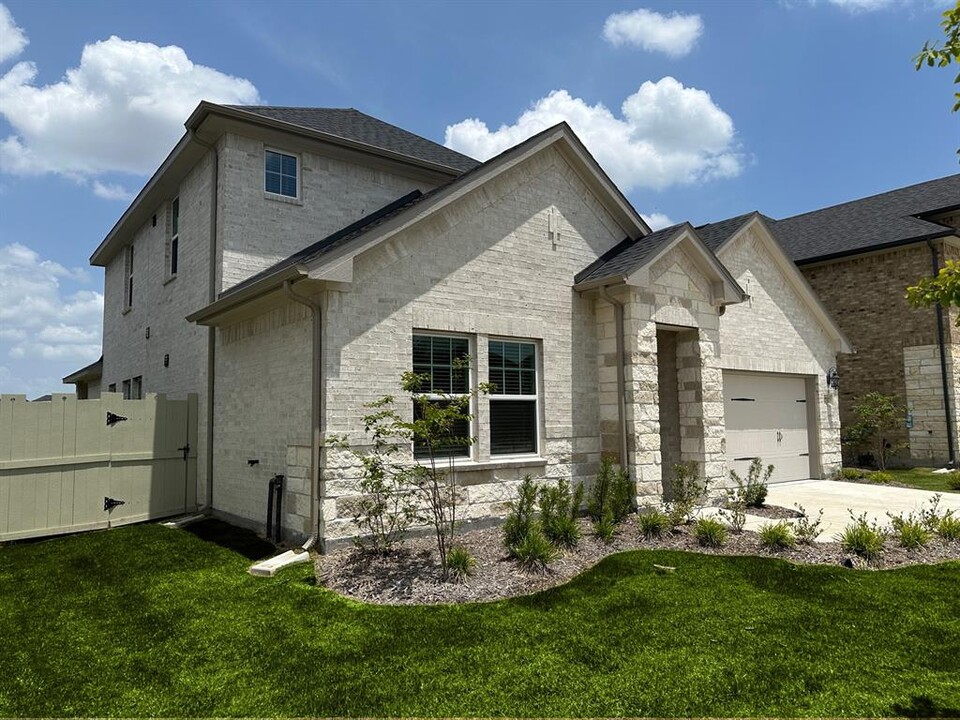 17707 Rosette Grass Dr in The Woodlands, TX - Building Photo