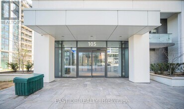 105 Oneida Crescent in Richmond Hill, ON - Building Photo - Building Photo