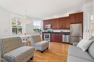 244 Beacon St, Unit 1B in Boston, MA - Building Photo