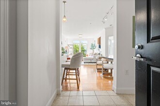 1391 Pennsylvania Ave. SE, Unit 408 in Washington, DC - Building Photo - Building Photo