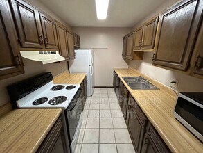 82 Candlewood Ct in Germantown, OH - Building Photo - Building Photo