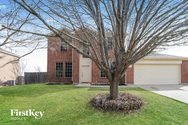 property at 1004 Essex Dr
