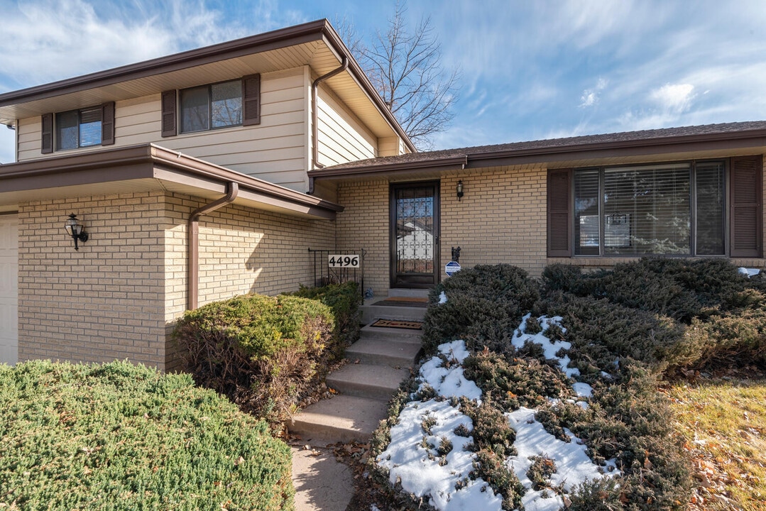 4496 S Vrain St in Denver, CO - Building Photo