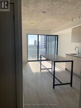 47-1347 Mutual St in Toronto, ON - Building Photo - Building Photo