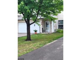 16 Bridgewater Trail in Hudson, WI - Building Photo