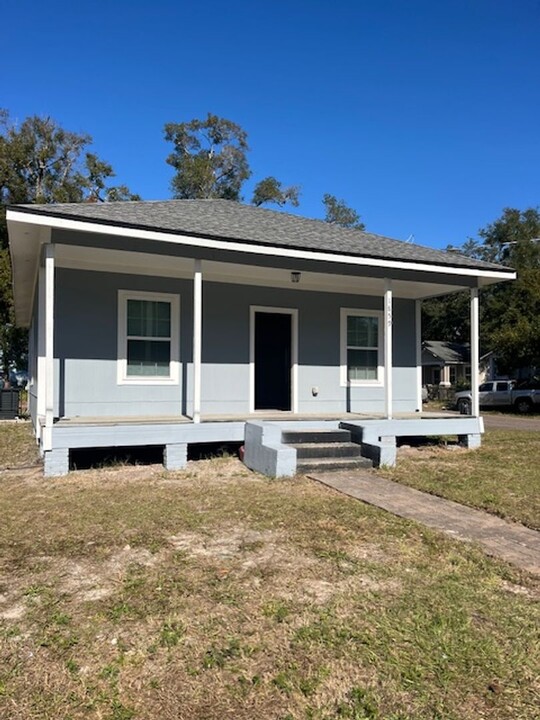 1859 E 11th St in Jacksonville, FL - Building Photo