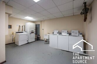 2832 W Palmer St, Unit 3 in Chicago, IL - Building Photo - Building Photo